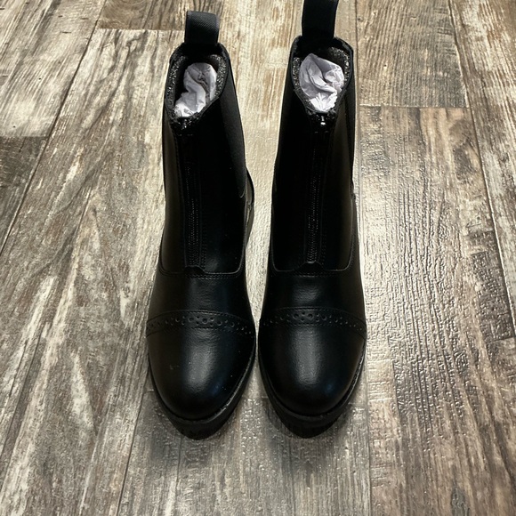 Stylish Black Kids Rain Boots Size 3 - Picture 1 of 12
